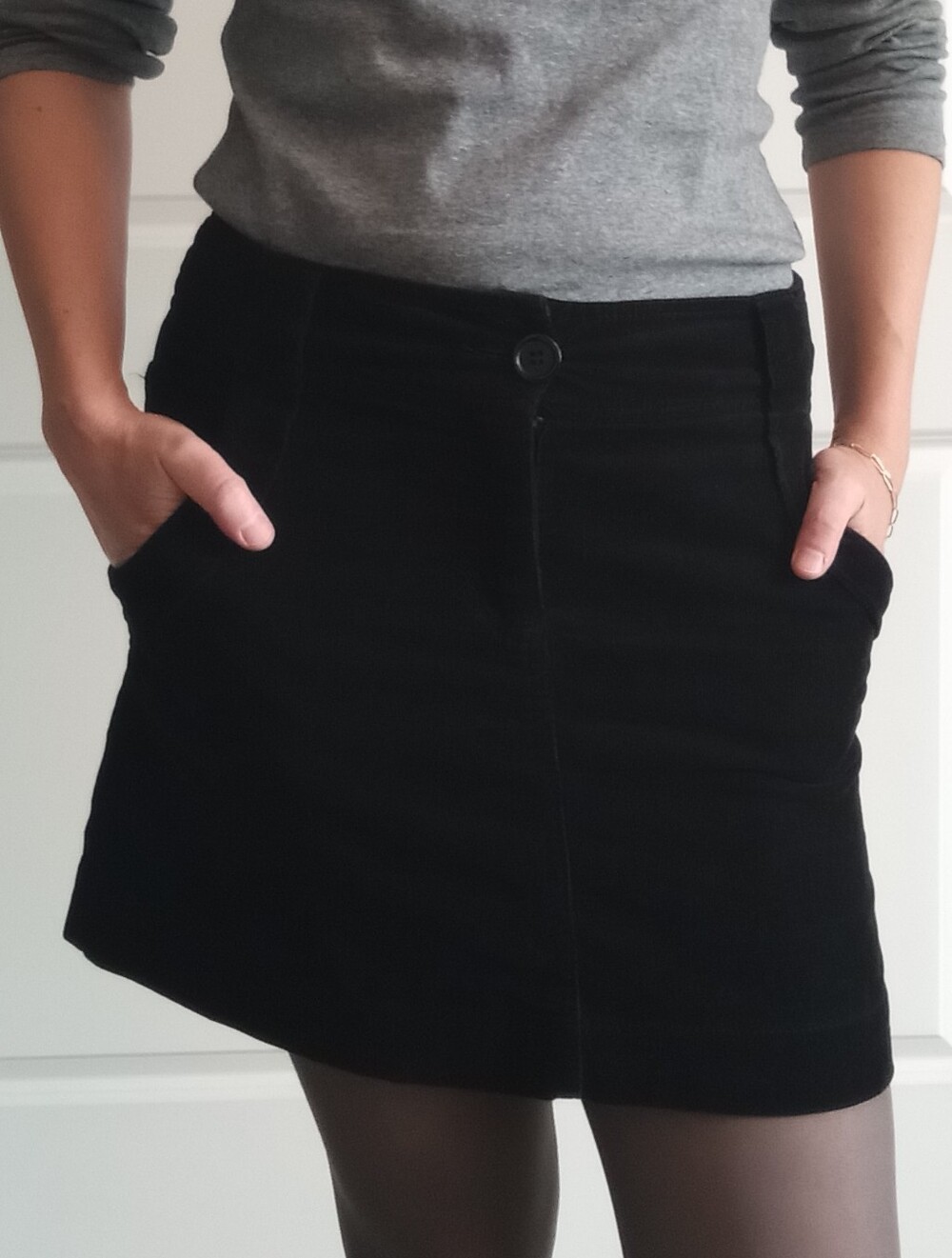 Classic Black Corduroy Women’s Mini Skirt-Vintage